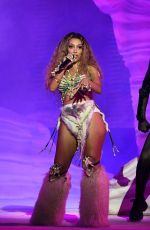 DOJA CAT Performs at 2020 American Music Awards 11/22/2020