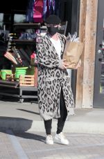 ELLEN POMPEOP Shopping at Trancas Country Market 11/29/2020