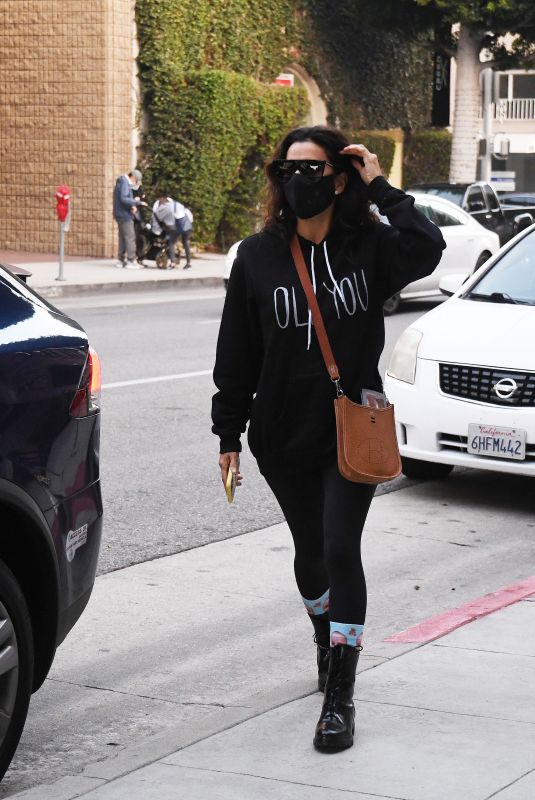 EVA LONGORIA Wearing a Mask Out in Los Angeles 11/23/2020