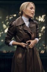 GILLIAN ANDERSON for Net-a-porter Magazine, Decembre 2020