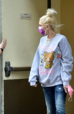 GWEN STEFANI Shopping for at XIV Karats in Beverly Hills 11/20/2020
