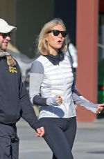 GWYNETH PALTROW Out in Los Angeles 11/14/2020
