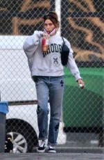 HAILEY and Justin BIEBER on the Set of Justin