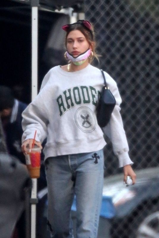 HAILEY and Justin BIEBER on the Set of Justin