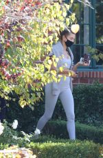 HAILEY BIEBER Leaves a Gym in Los Angeles 11/11/2020