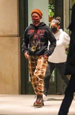 HALSEY Out for Dinner with Friends in New York 11/17/2020