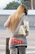 IGGY AZALEA at Los Angeles International Airport 11/25/2020