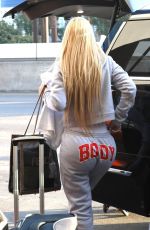 IGGY AZALEA at Los Angeles International Airport 11/25/2020