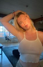 IRELAND BALDWIN - Instagram Photos 11/08/2020