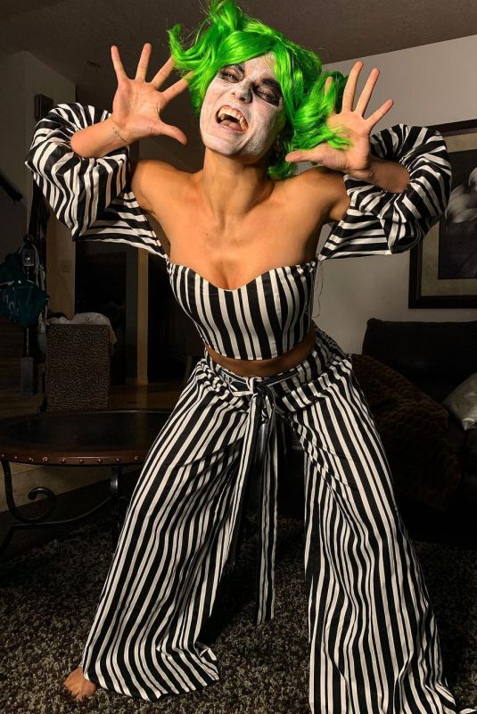 JADE CHYNOWETH in Halloween Costumes - Instagram Photos 11/01/2020