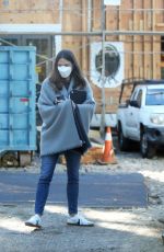 JENNIFER GARNER at Her Construction Site in Brentwood Park 11/18/2020