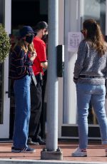 JENNIFER GARNER Out and About in Brentwood 11/22/2020