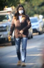 JENNIFER GARNER Out in Los Angeles 11/12/2020