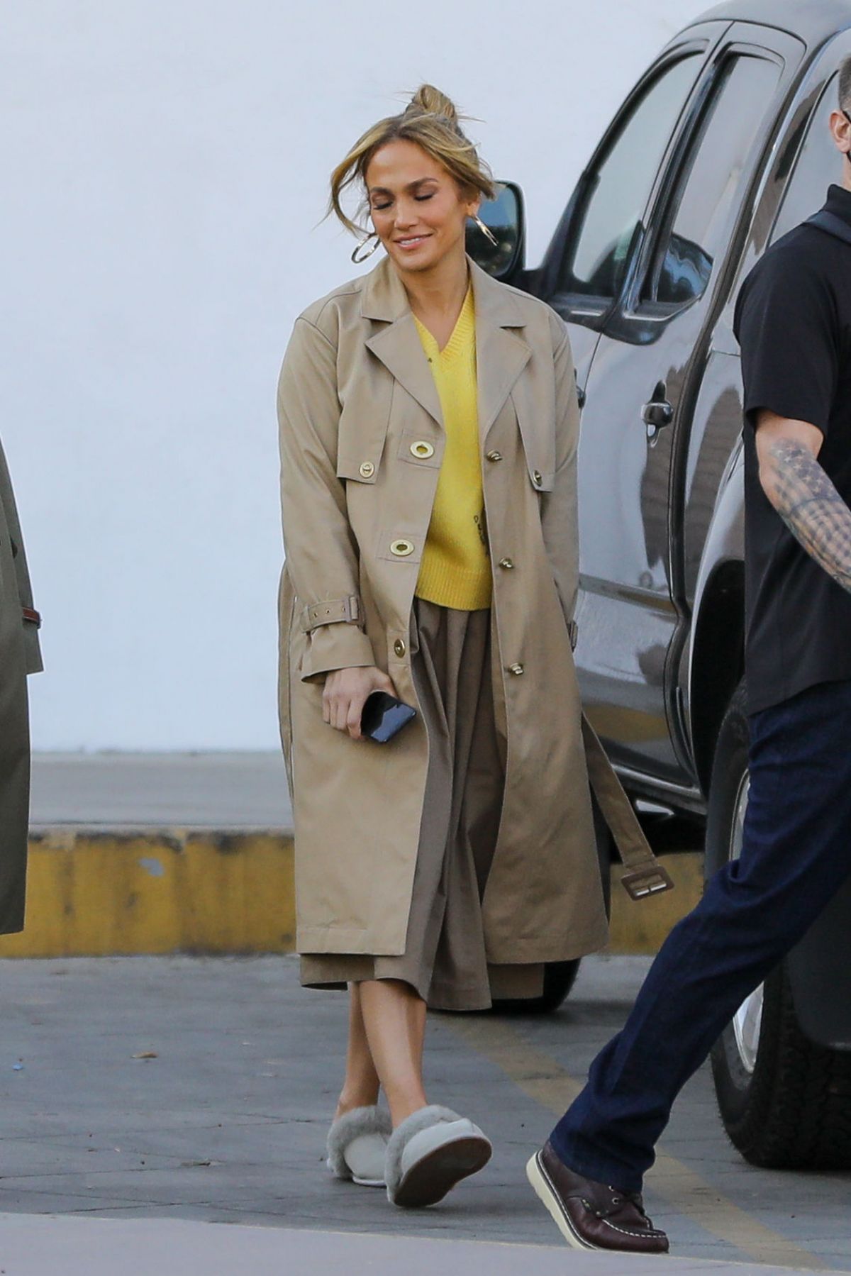 jennifer-lopez-at-a-photoshoot-in-los-angeles-11-11-2020-12.jpg