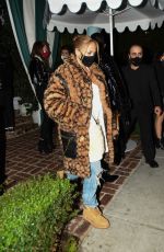 JENNIFER LOPEZ Leaves San Vicente Bungalows in Hollywood 11/21/2020