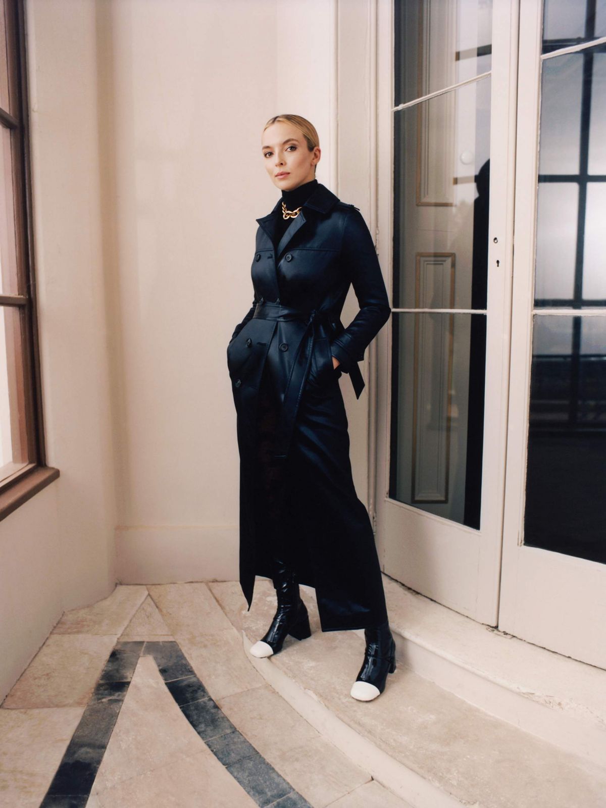 jodie-comer-for-the-edit-by-net-a-porter-november-2020-5.jpg
