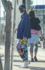 KAIA GERBER and Jacob Elordi Out for Coffee and Dog Food in West Hollywood 11/13/2020