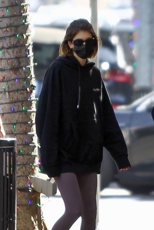 KAIA GERBER Out for Juice in Beverly Hills 11/21/2020