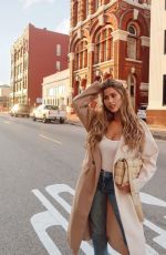 KARA DEL TORO - Instagram Photos 11/29/2020