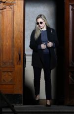 KATE HUDSON on the Set of Truth Be Told in Los Angeles 11/24/2020