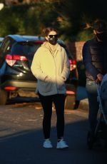 KATHERINE SCHWARZENEGGER and Chris Pratt Out with Their Daughter in Santa Monica 11/10/2020
