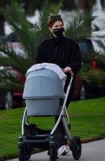 KATHERINE SCHWARZENEGGER Out in Santa Monica 11/13/2020