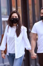 KATIE HOLMES and Emilio Vitolo Jr Out in New York 11/22/2020