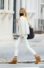 KELLY BENSIMON Out in New York 11/11/2020
