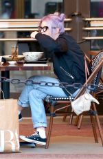 KELLY OSBOURNE Shopping at The Grove in Los Angeles 11/10/2020