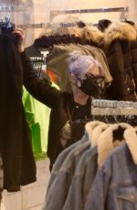 KELLY OSBOURNE Shopping at The Grove in Los Angeles 11/10/2020