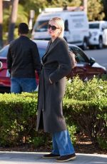 KELLY RUTHERFORD Out for Lunch at Porta Via Restaurant in Beverly Hills 11/10/2020