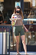 KENDALL JENNER in Yoga Pants at Coffee Bean & Tea Leaf in Beverly Hills 10/31/2020