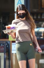 KENDALL JENNER in Yoga Pants at Coffee Bean & Tea Leaf in Beverly Hills 10/31/2020