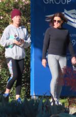 KENDRA WILKINSON Out for Lunch with a Friend in Calabasas 11/111/2020