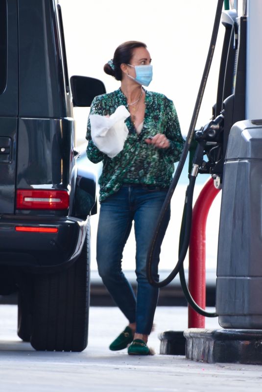 KYLE RICHARDS at a Gas Station in Los Angeles 11/02/2020