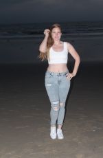 LAUREN-ASHLEY out on Thanksgiving Day at a Beach in Los Angeles 11/26/2020