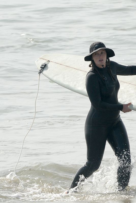 LEIGHTON MEESTER in Wetsuit Surfing in Malibu 11/20/2020