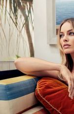 MARGOT ROBBIE - Once Upon a Time in Hollywood 2020