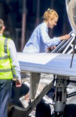 MICOLE KIDMAN Arrives at Byron Bay by a Private Plane 11/10/2020