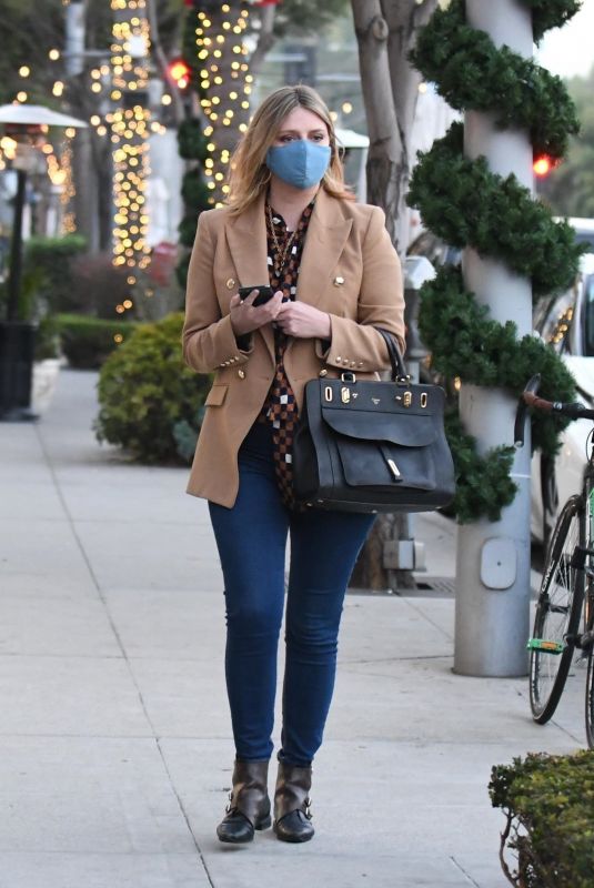 MISCHA BARTON Out for Dinner at Il Pastaio Restaurant in Beverly Hills 11/19/2020