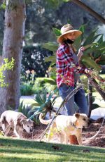 MISSI PYLE Out with Her Dogs in Los Angeles 11/13/2020
