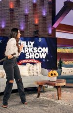 OLIVIA MUNN at Kelly Clarkson Show 11/11/2020