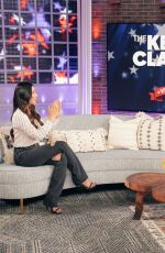 OLIVIA MUNN at Kelly Clarkson Show 11/11/2020