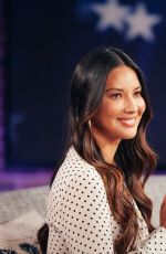 OLIVIA MUNN at Kelly Clarkson Show 11/11/2020