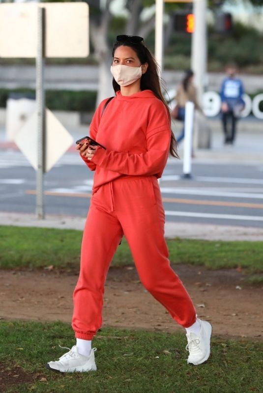 OLIVIA MUNN Out and About in Santa Monica 11/24/2020