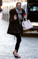 OLIVIA PALERMO Leaves Pedicure Salon in New York 11/17/2020
