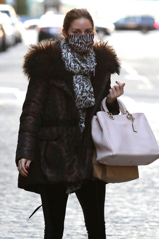OLIVIA PALERMO Leaves Pedicure Salon in New York 11/17/2020