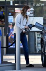 OLIVIA WILDE at a Gas Station in Los Angeles 11/17/2020
