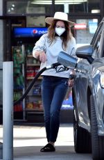 OLIVIA WILDE at a Gas Station in Los Angeles 11/17/2020