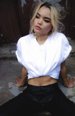 PARIS BERELC for Dlarez Magazine, October 2020